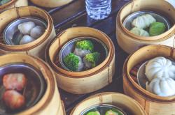 重庆辟谣洪水中吃席