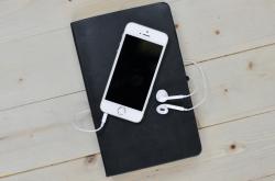 iPhone 16全系列降价，苹果新战略与市场反应