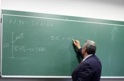 二年级百科知识竞赛题及答案下册，激发孩子的学习热情
