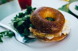 有名气的早餐店加盟：轻松开启稳定盈利的早餐事业，告别创业迷茫