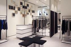 小型服装店装修效果图