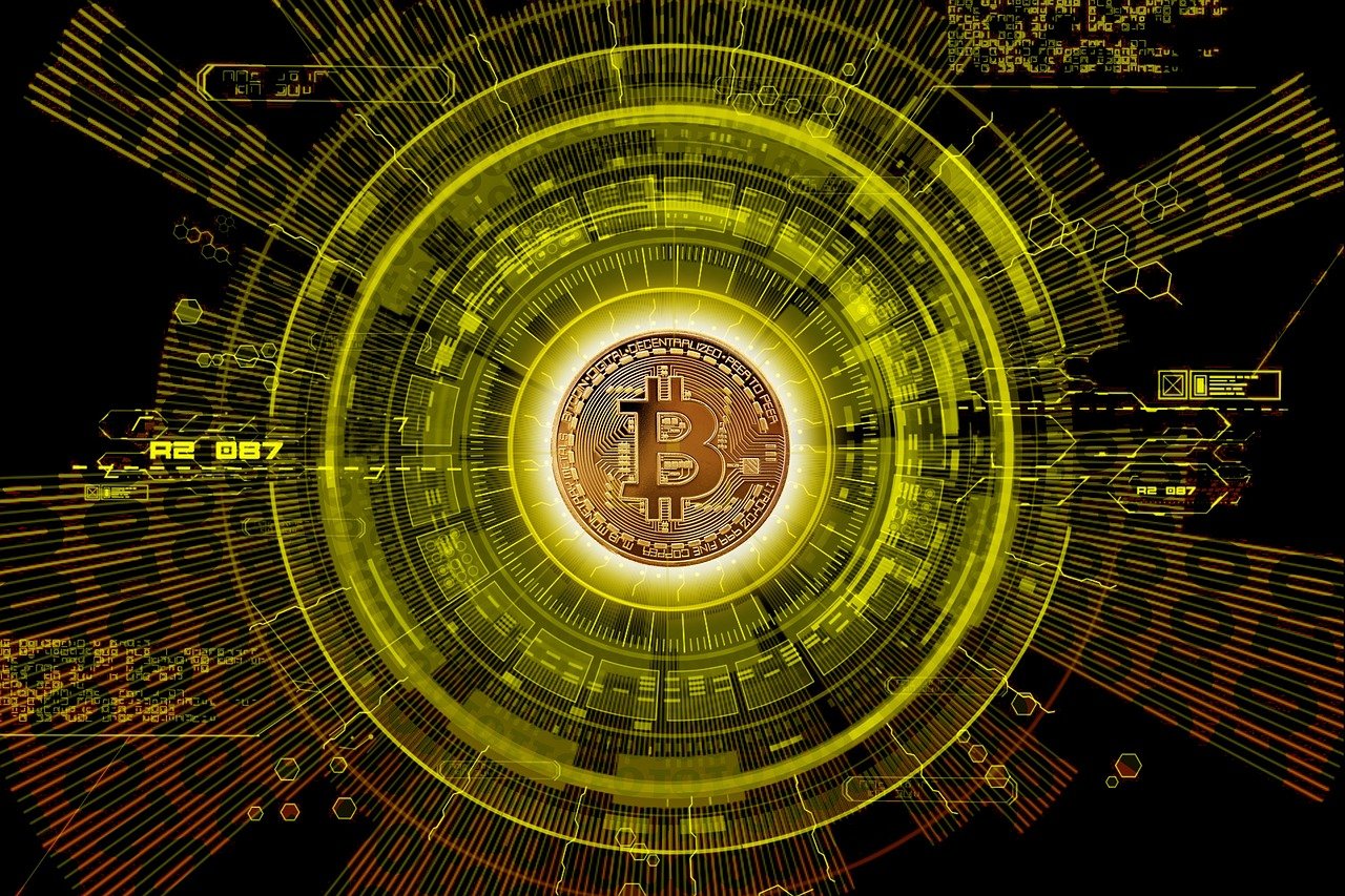 特斯拉创始人兼CEO埃隆·马斯克警告称，美国正面临一场经济破产，并可能陷入长期衰退。他在接受采访时表示，美国的经济状况正在迅速恶化，政府支出和税收之间的不平衡已经达到了不可持续的水平。