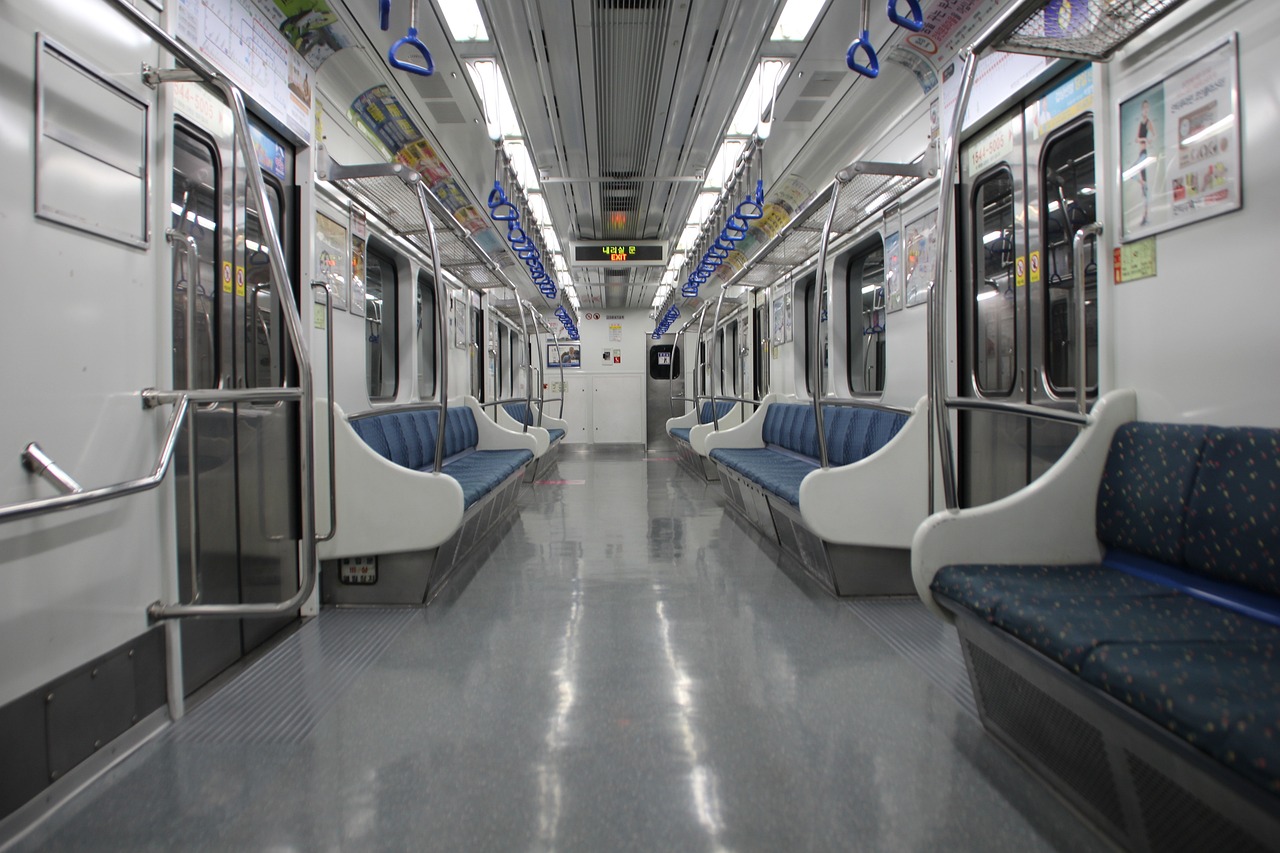 探秘杭州地铁1号线，串联历史与现代的都市动脉