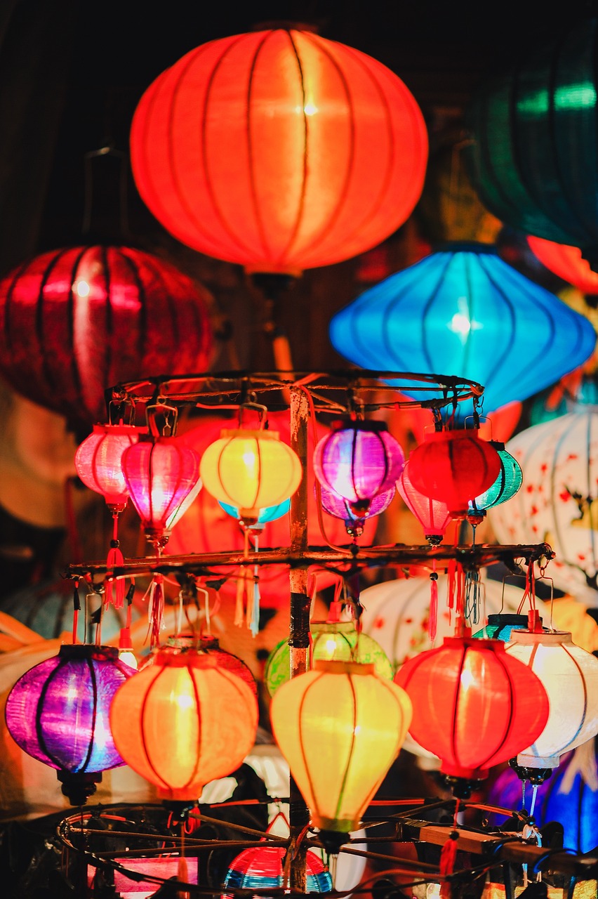 揭秘农历六月十九，神秘的文化符号与传统庆典