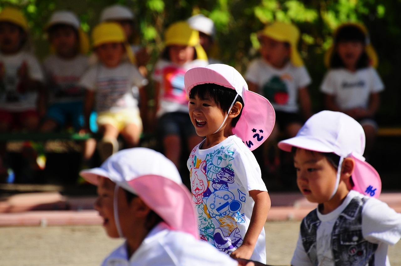 探索奇妙世界，幼儿园小朋友的百科知识之旅